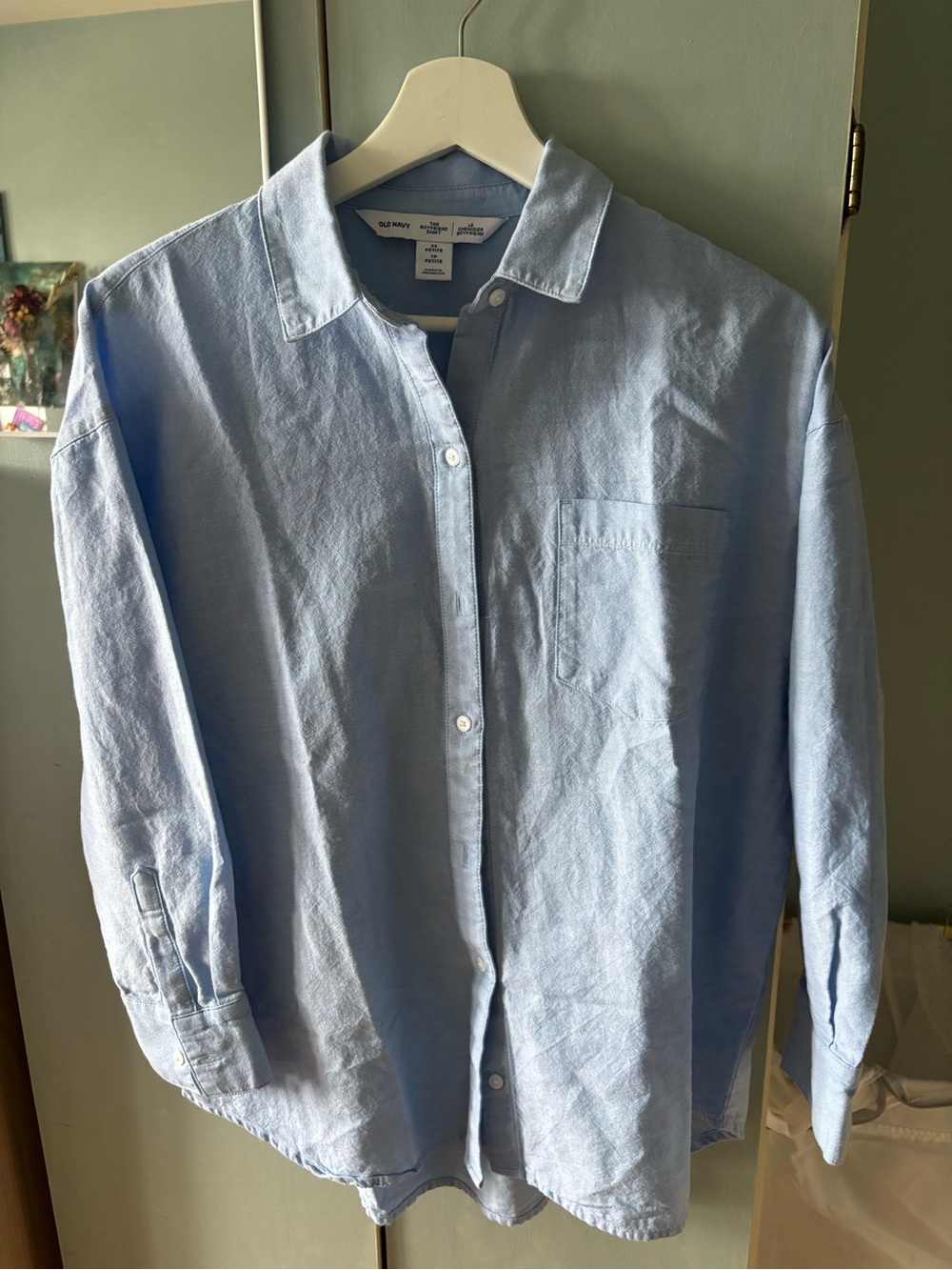 Old Navy Off-White & Light Blue Womens Button-Down Shirts